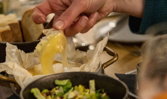 Savor Glasgow: A Food & Walking Experience