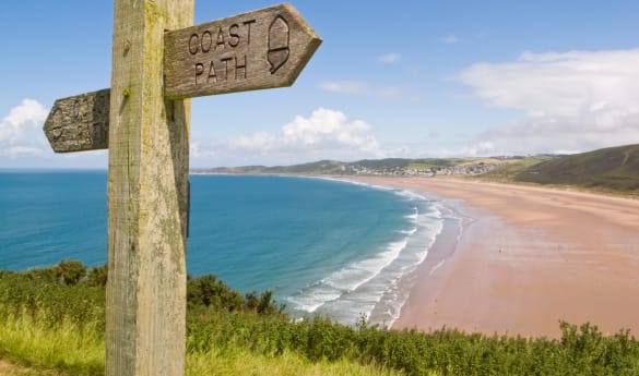 The Heart of Britain: A Journey of Tradition, History and Beauty