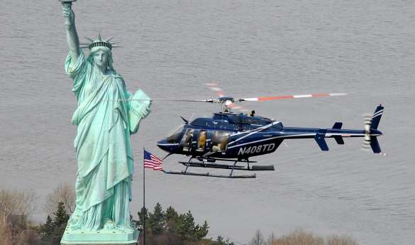 Private Helciopter ride above Manhattan