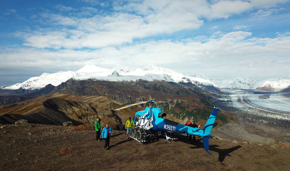 Heli Hike & Kayak in Alaska