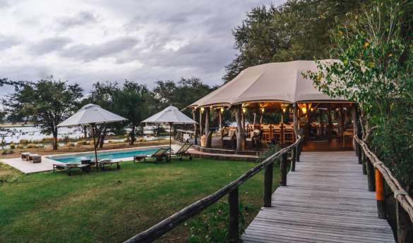 Anabezi Lodge