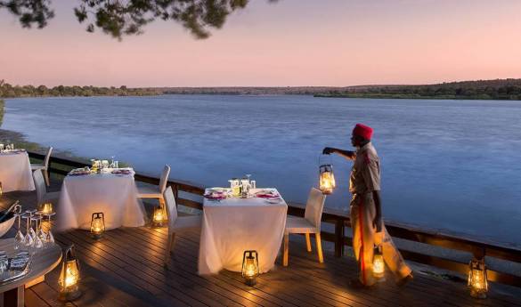 Royal Chundu River Lodge