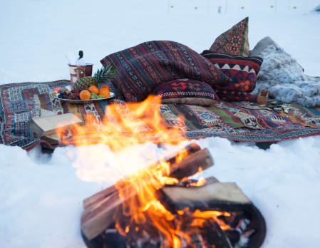 Picnic in the snow