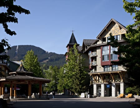 Delta Whistler Village Suites