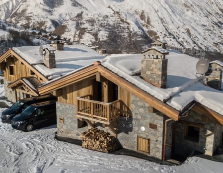 Chalet Pure White Crystal