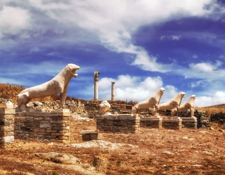 Private boat tour to Delos and Rineia