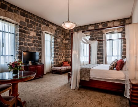 Scots Hotel