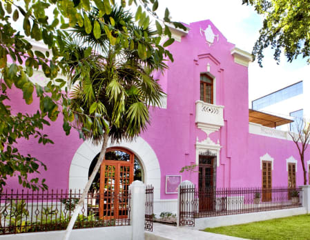 Rosas & Xocolate Boutique Hotel & Spa