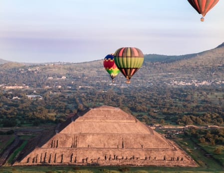 Teotihuacan Pyramids with Hot Air Ballooning