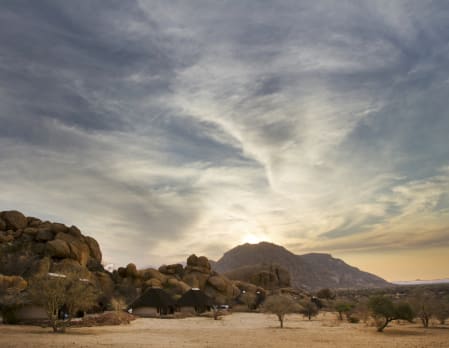 Ai Aiba Lodge