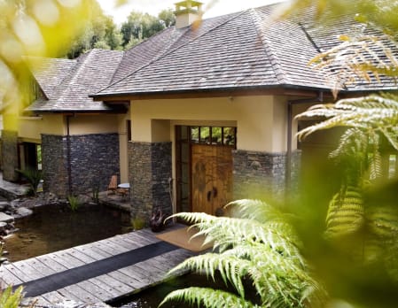 Treetops Lodge & Estate