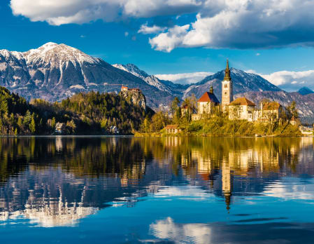 Private day trip to Lake Bled and Lake Bohinj
