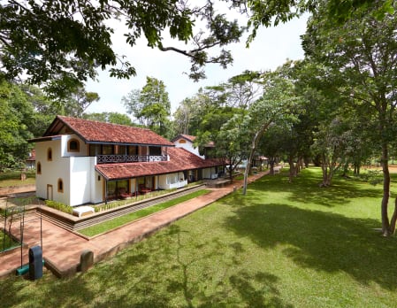Cinnamon Lodge