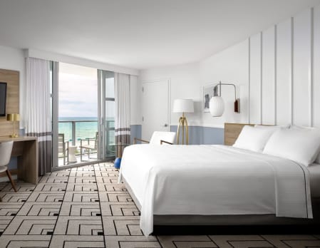 Cadillac Hotel & Beach Club