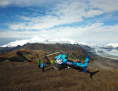 Heli Hike & Kayak in Alaska