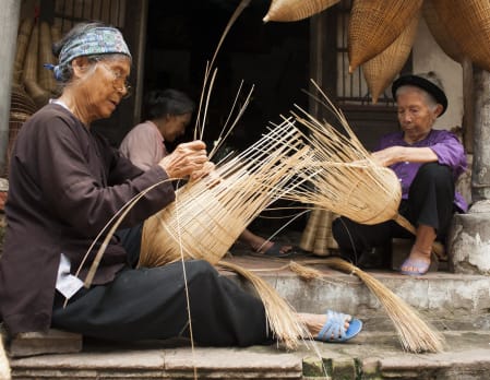 Bamboo craft with local expert in Hoi An