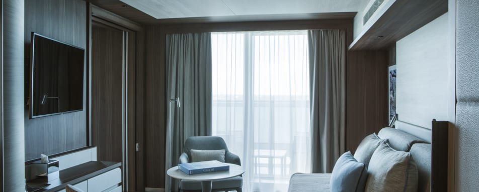 Prestige Suite Living Room 