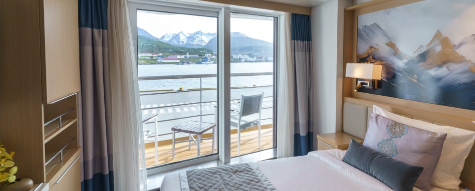 Deluxe Veranda Stateroom Balcony shot 