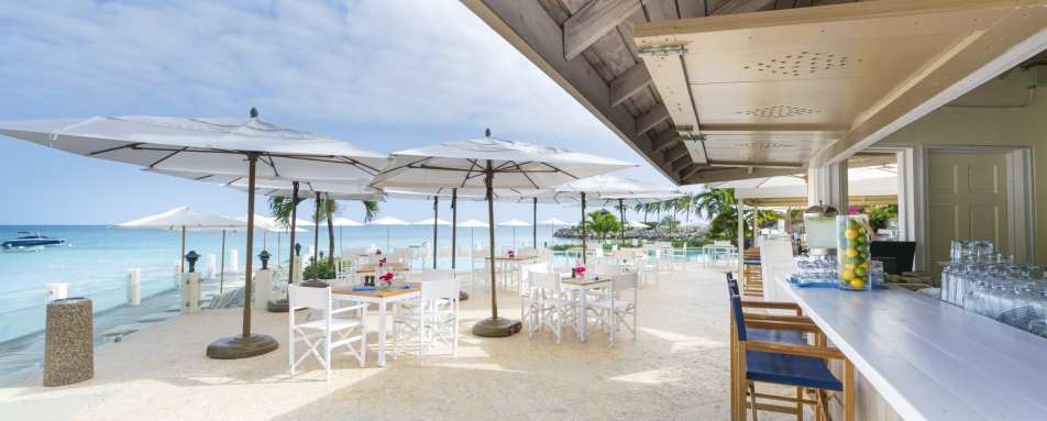 Carolyns Restaurant - Blue Waters 