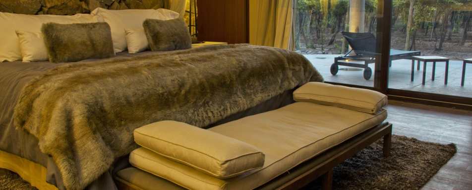 Gran Vila bedroom - Cavas Wine Lodge