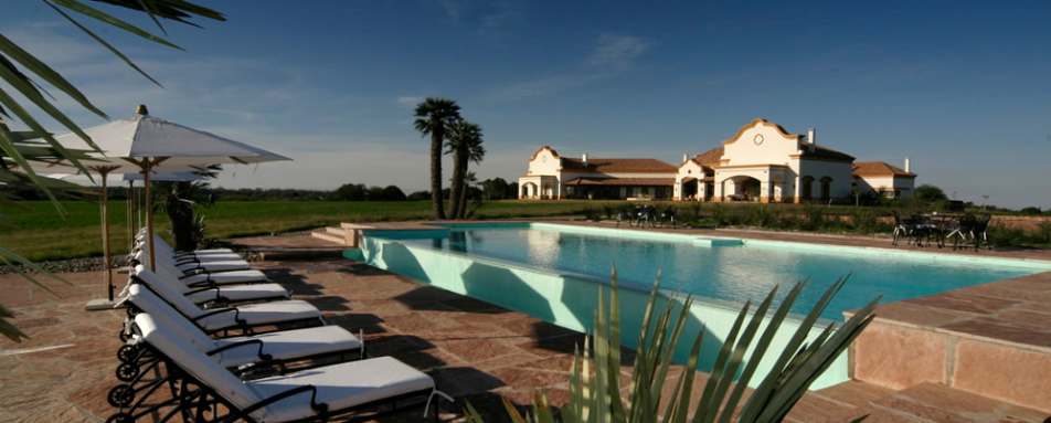 Swimming pool - Estancia El Colibri