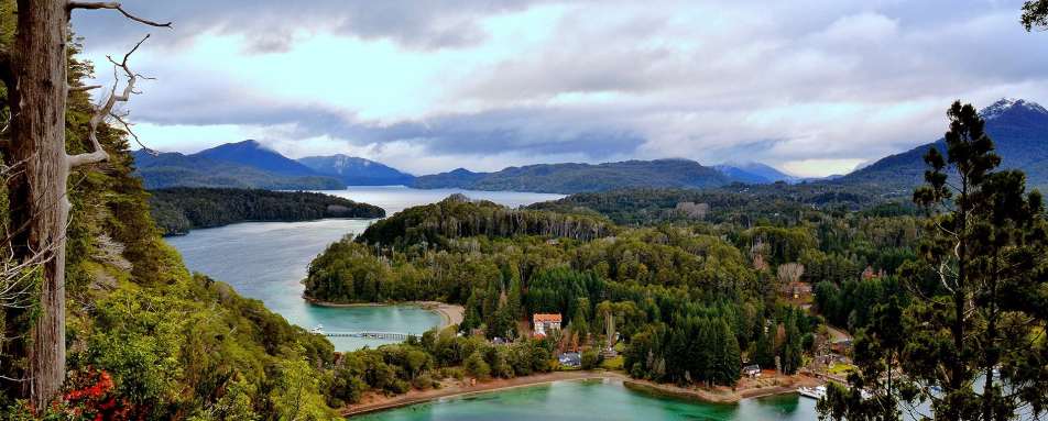 Lake District setting - Hosteria Las Balsas