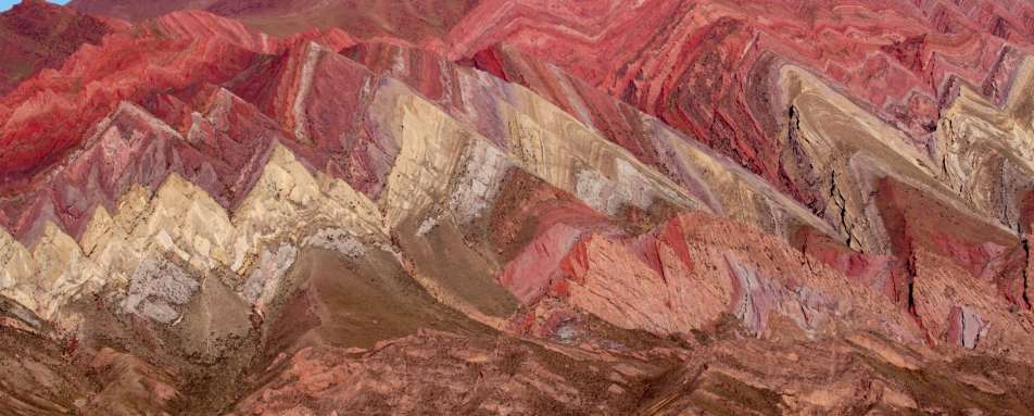 Cerro de Siete Colores - From Argentina to Chile