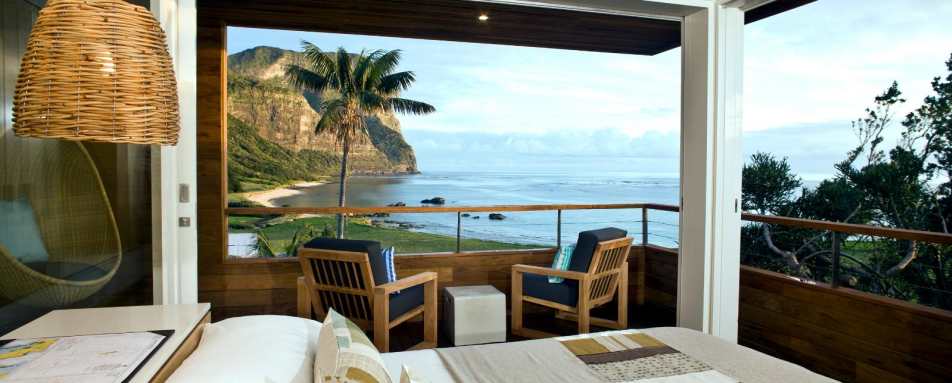 Lidgbird Bedroom - Capella Lodge