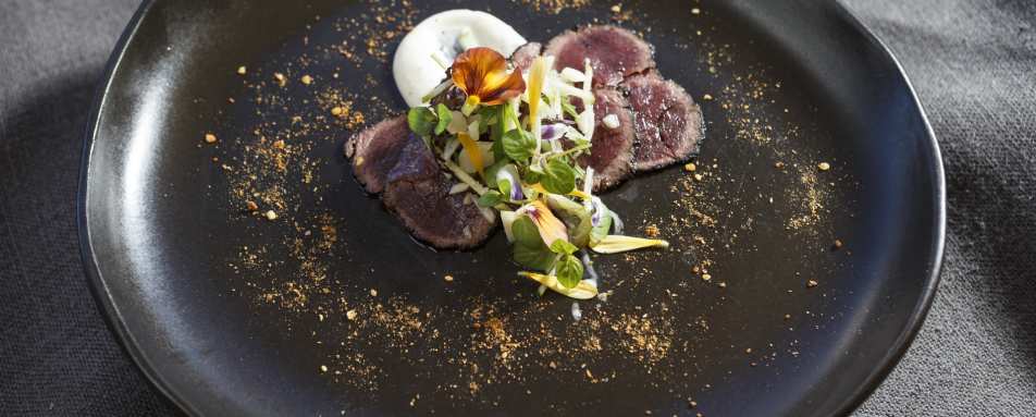 Contemporary Cuisine - Longitude 131