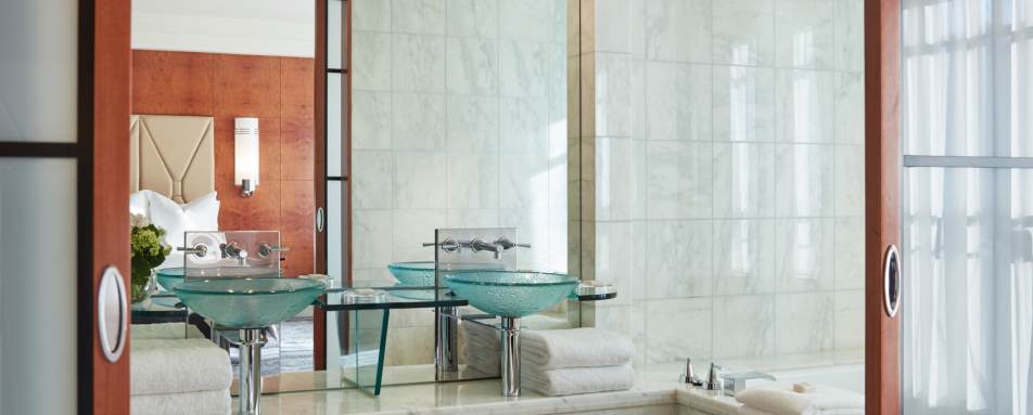 Bathroom - Park Hyatt Melbourne 