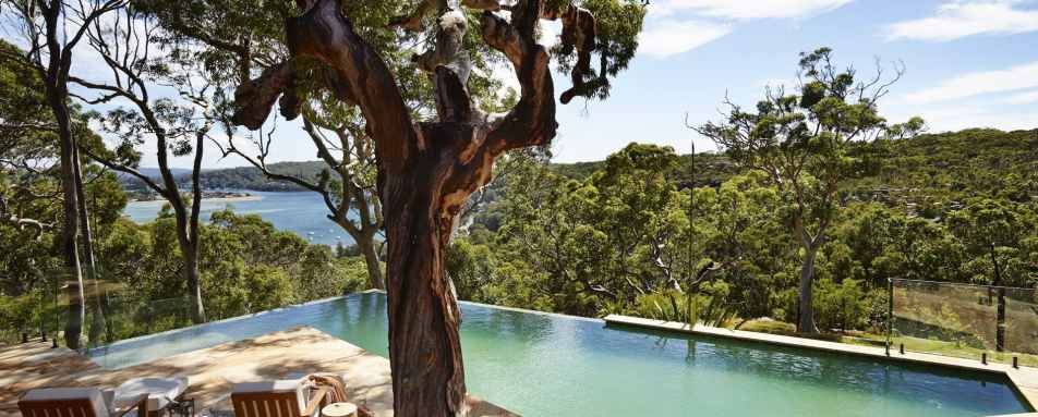 Pool Views - Pretty Beach House