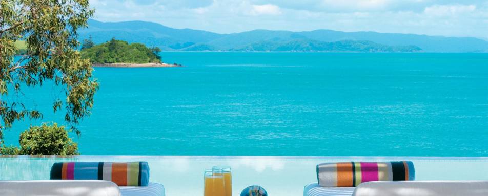 Sun loungers - qualia