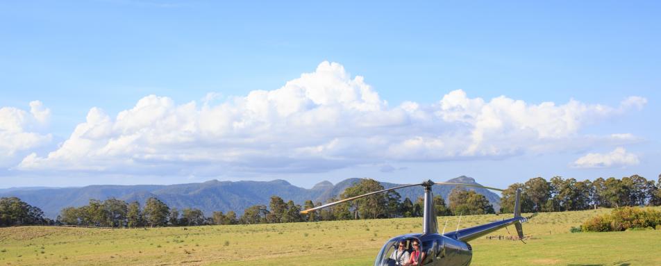 Heli - Spicers Peak Lodge 