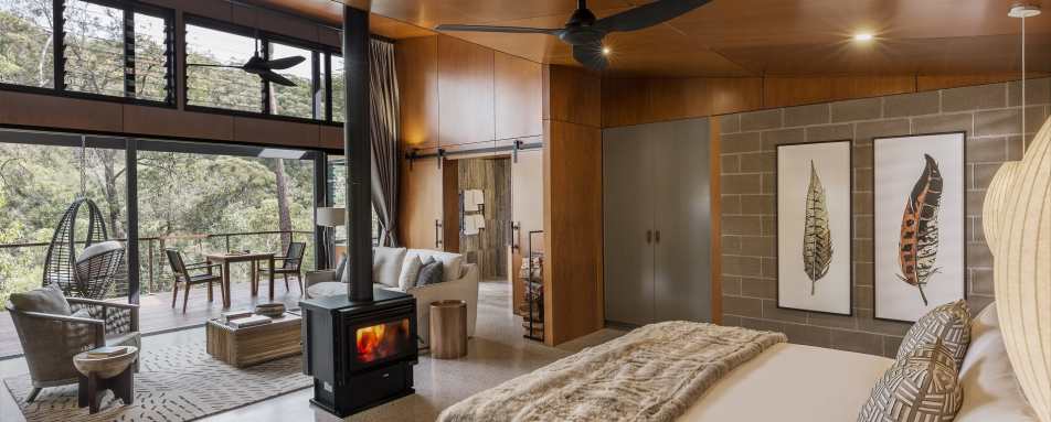 Escarpment Suite Bedroom - Spicers Sangoma Retreat 