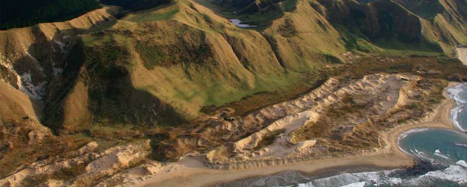 Coast, Cape Kidnappers - Ultimate Australia and New Zealand