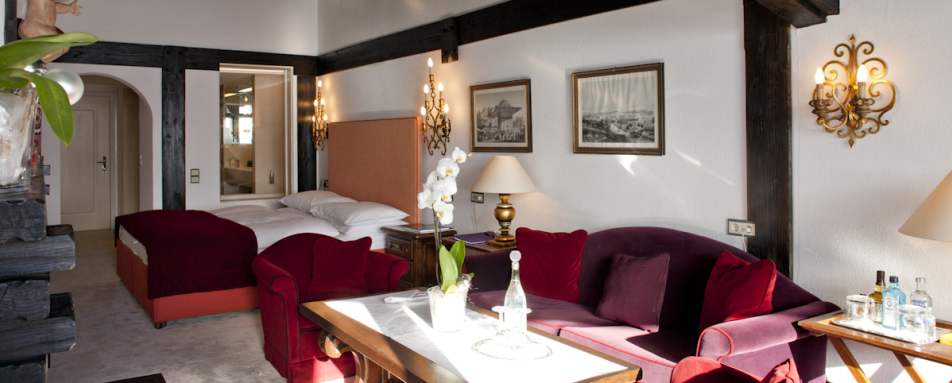 Suite with fireplace - Thurners Alpenhof