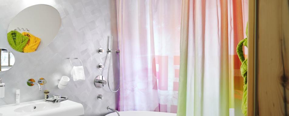 Grand Suite Bathroom - Tyrol Hotel