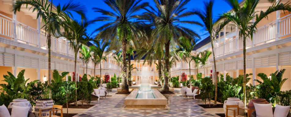 Hartford Wing Courtyard  - The Ocean Club