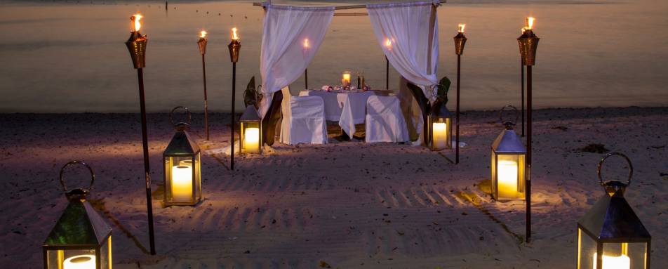 Dinner on the Beach - Sandy Lane
