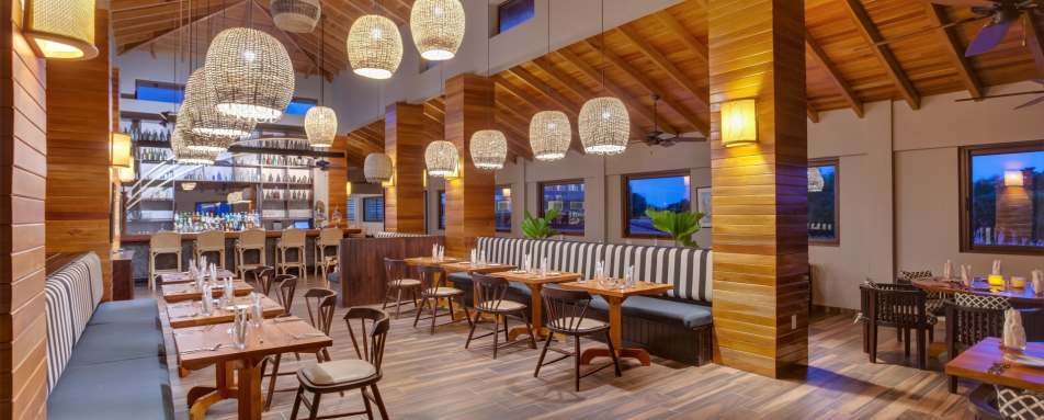 1981 Restaurant - Naia Resort & Spa