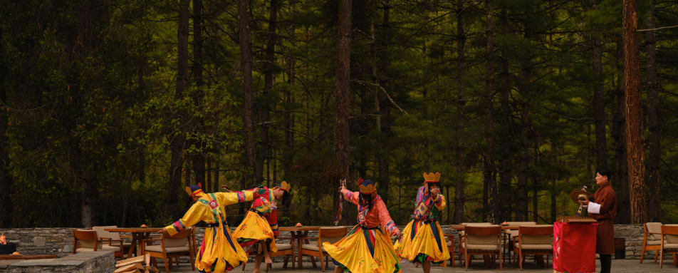 Courtyard Entertainment 