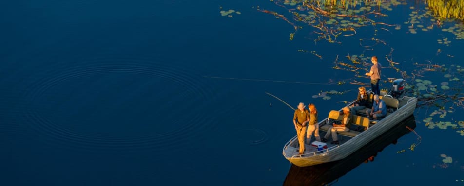 Boat safari and fishing - Macatoo Camp