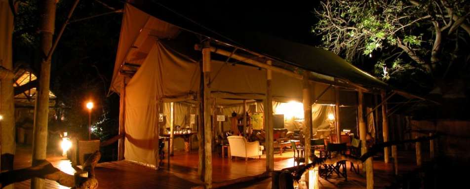 The mess area at night - Tubu Tree Camp