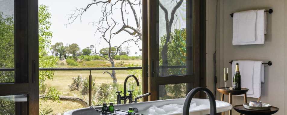 Suite Bathroom Views - Xigera Safari Lodge 