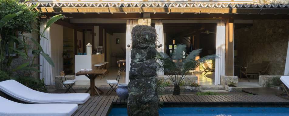 Pool and bar area - Casa Turquesa