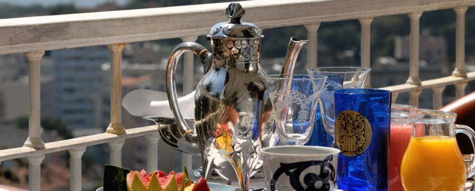 Breakfast on balcony - Mama Ruisa