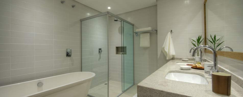Premium Room Bathroom - Villa Amazonia