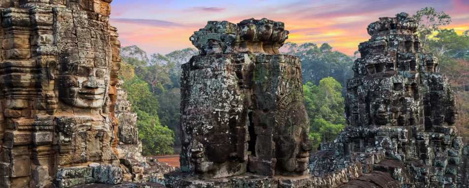 Angkor Thom Scavenger Hunt by Bicycle