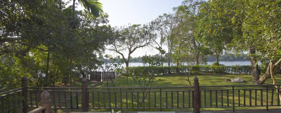 Amansara Balcony - The Jewels of Cambodia 