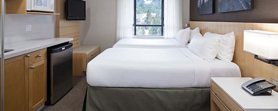 Second Bedroom with Twins 